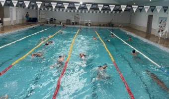 ASPIRANTES A GUARDAVIDAS SE PREPARAN PARA EL INGRESO AL CURSO